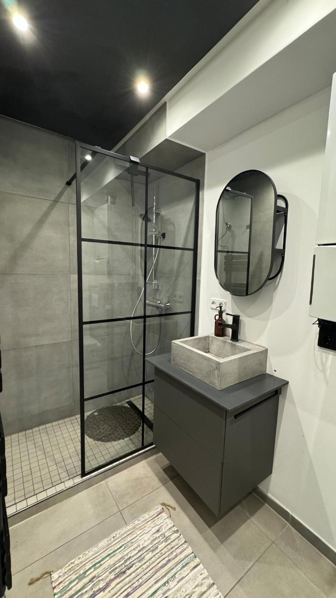 Apartment Charming 2-room Düsseldorf